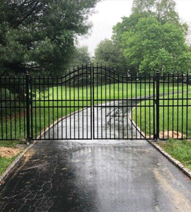 Maywood Driveway Gate Repair